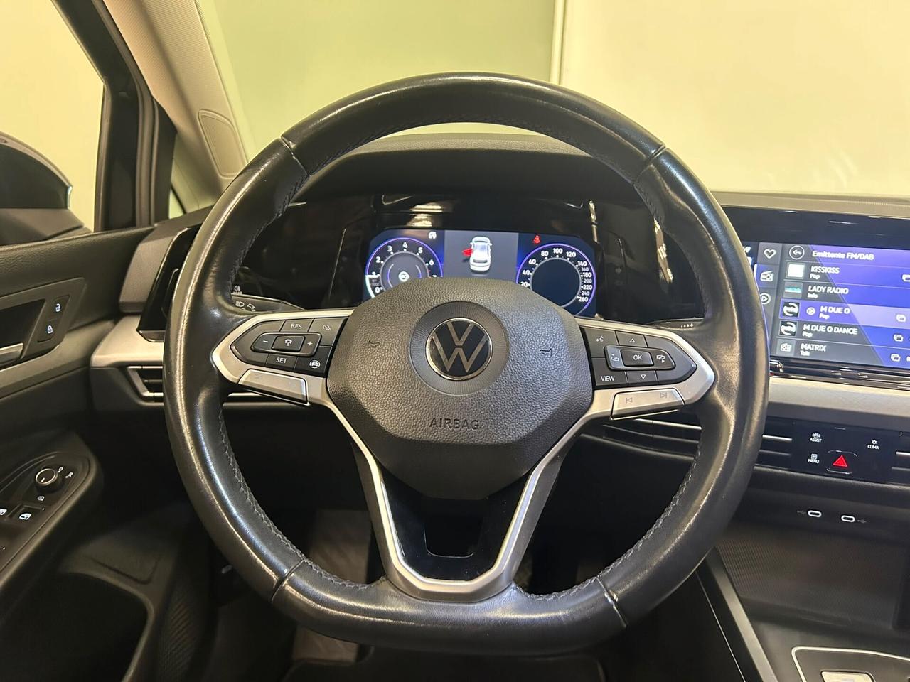 Volkswagen Golf 1.0 eTSI EVO DSG Life