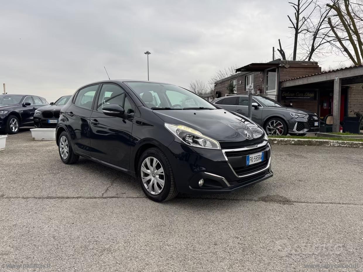 PEUGEOT 208 PureTech 82 5p. GPL Allure