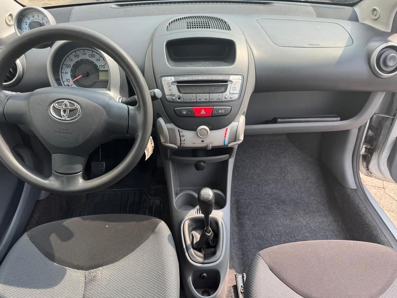 Toyota Aygo 1.0 12V VVT-i 5 porte