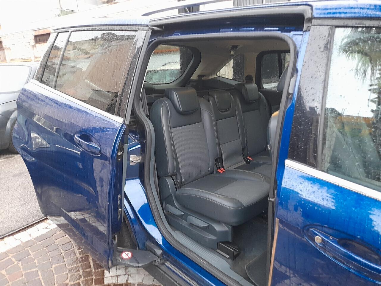 CAMBIO AUTOMATICO - 7 POSTI - GUIDA A DESTRA