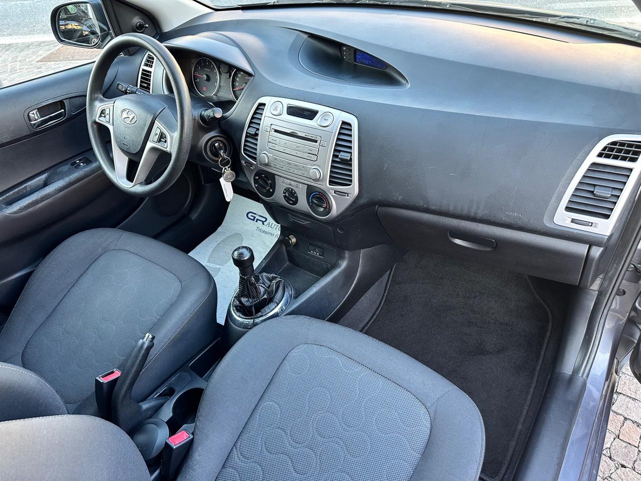 Hyundai i20 1.2Bz 78Cv 5p - Neopatentati