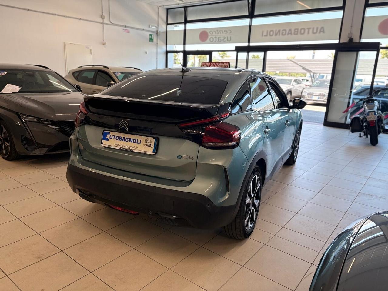 Citroen C4 SHINE motore elettrico 136 CV SPOTICAR