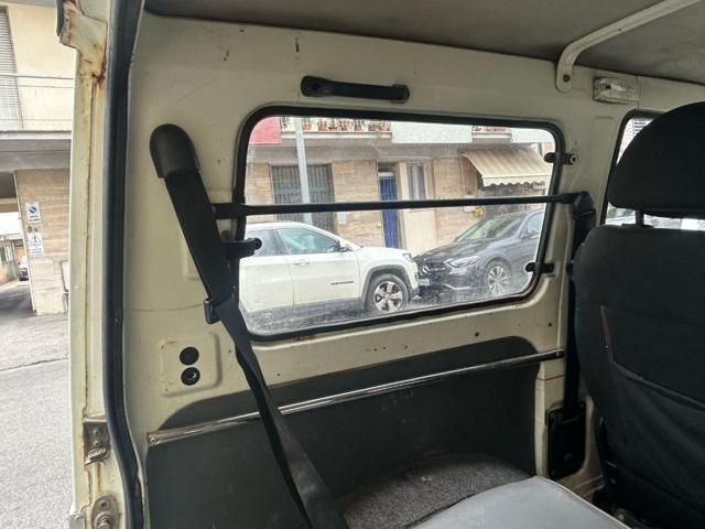 SUZUKI Samurai 1.0 Berlina