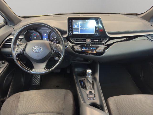 TOYOTA C-HR 1.8 Hybrid E-CVT Active