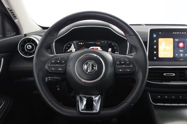 MG EHS Plug-in Hybrid Luxury