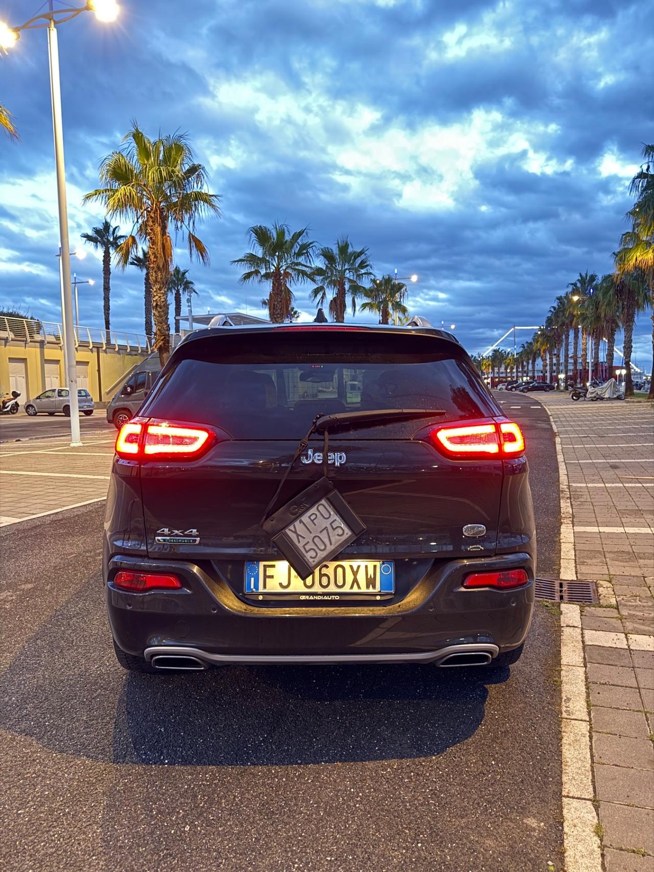 Jeep Cherokee 2.2 Mjt II 4WD Active Drive I Overland