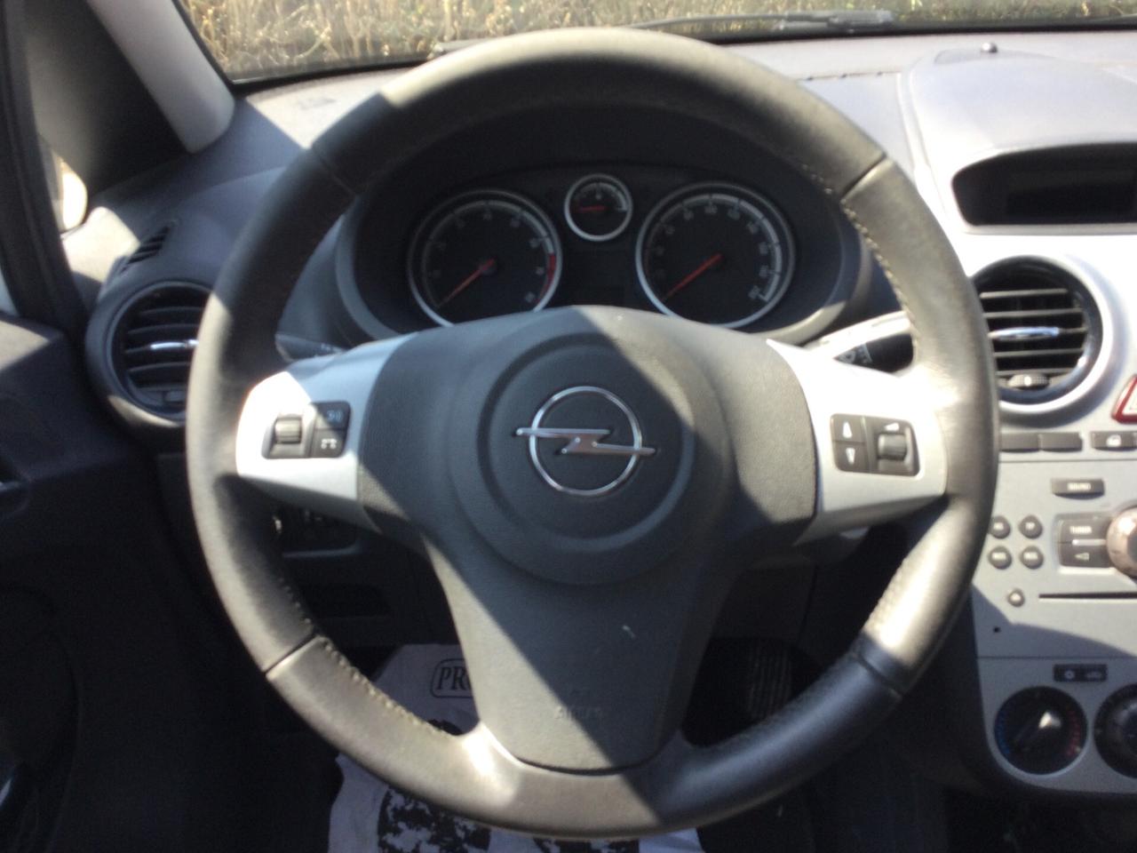 Opel Corsa 1.2 85CV 5 porte GPL-TECH Club