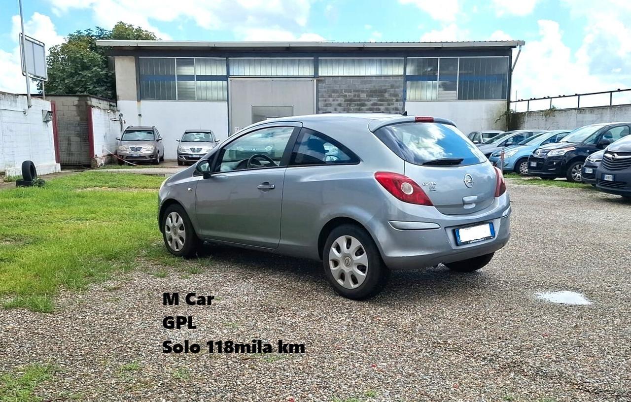 Opel Corsa 1.2 85CV 3 porte GPL-TECH b-color