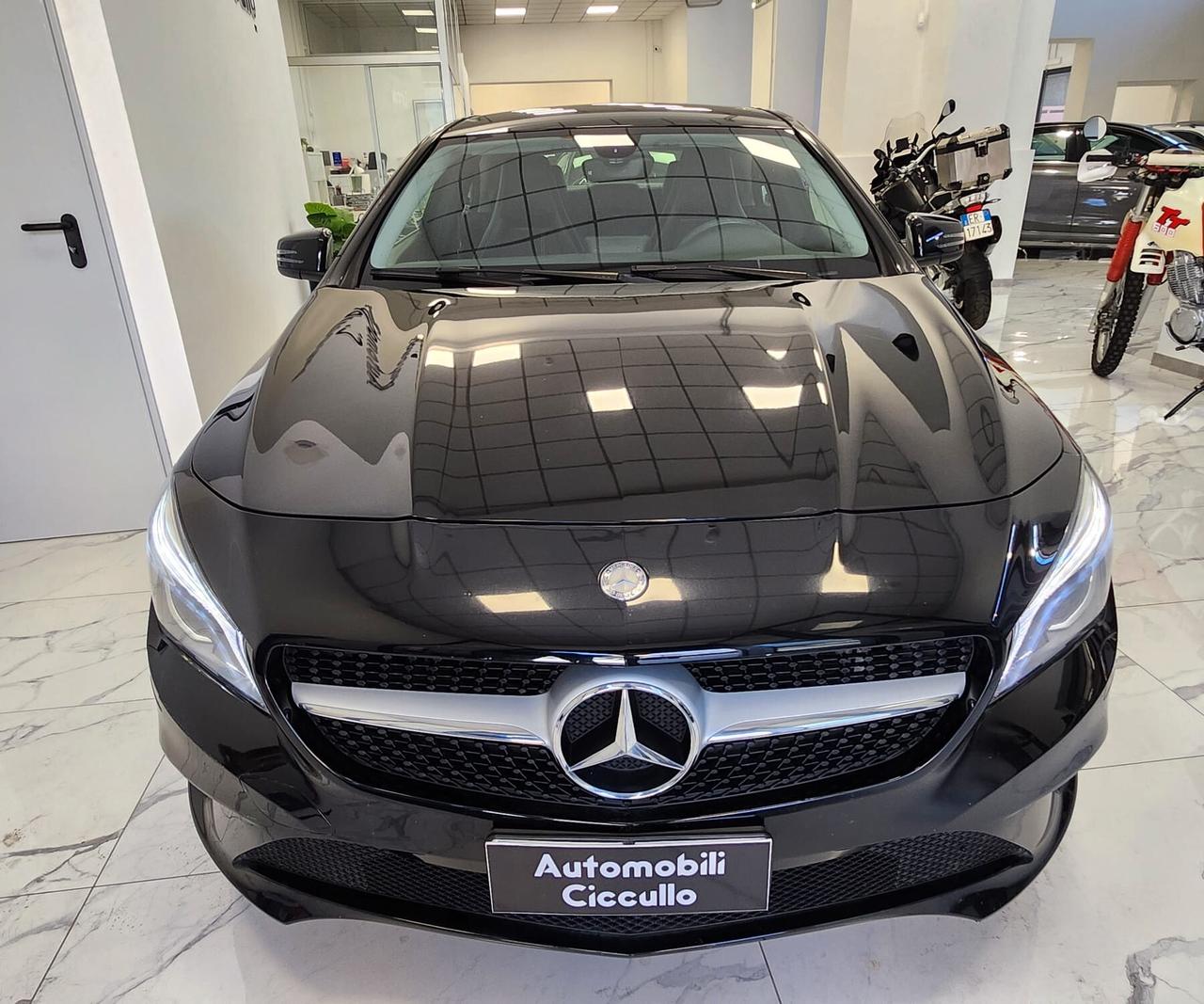 Mercedes-benz CLA 220 Automatic Premium