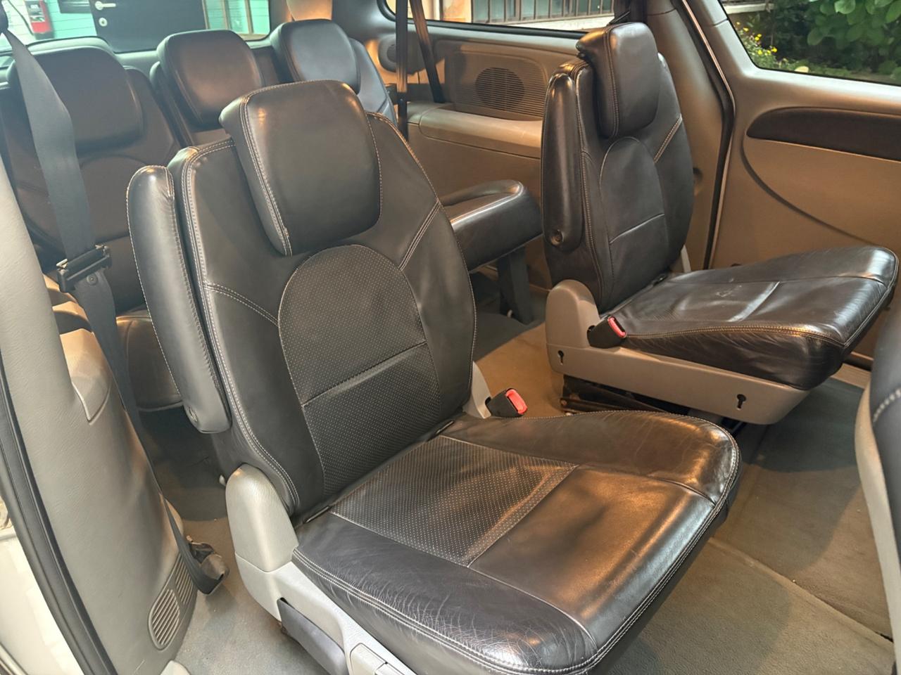 Chrysler Voyager Grand 2.8 CRD Limited UNICO PROPRIETARIO