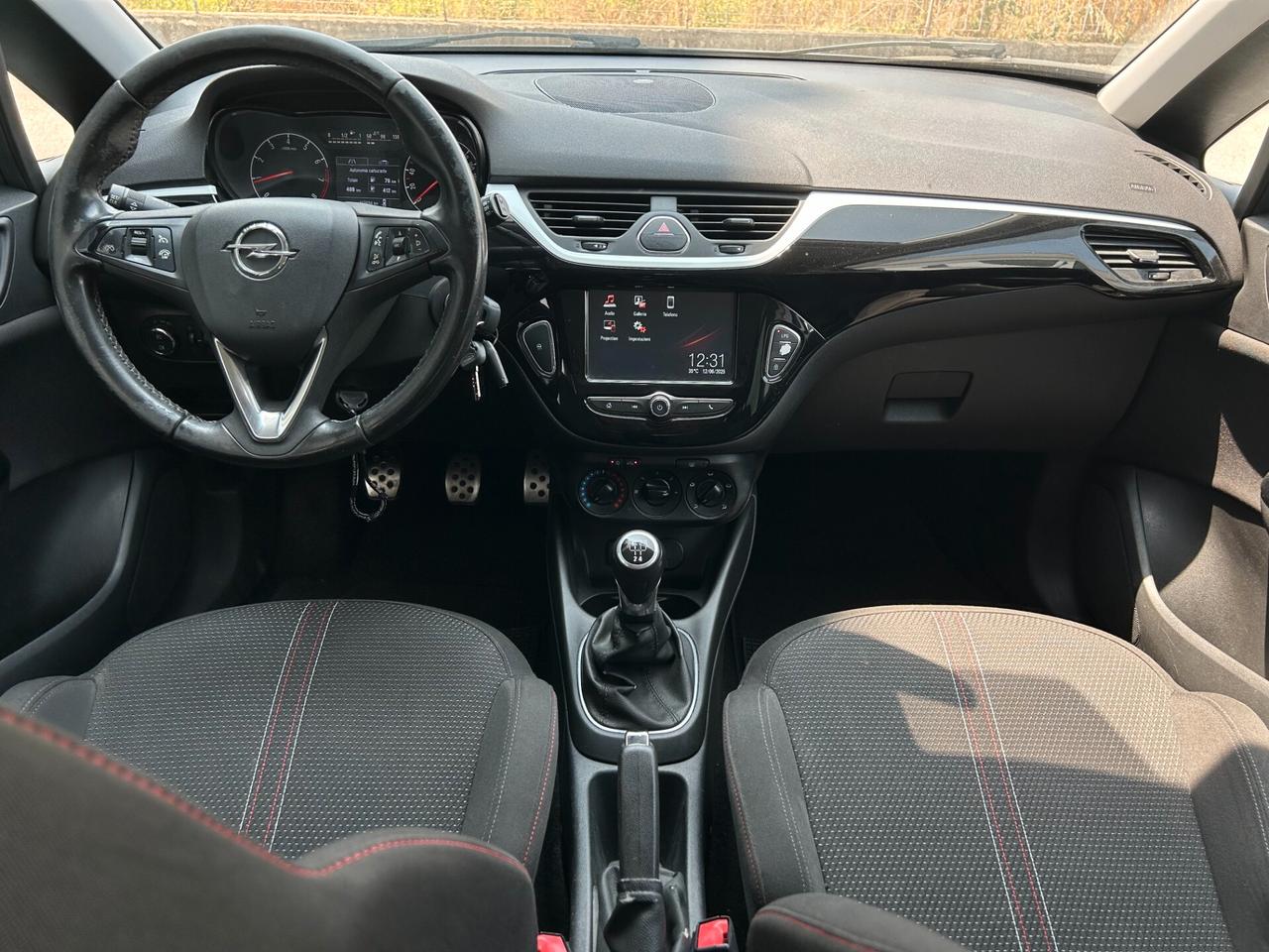 Opel Corsa 1.4 90CV GPL Tech 5 porte Black Edition