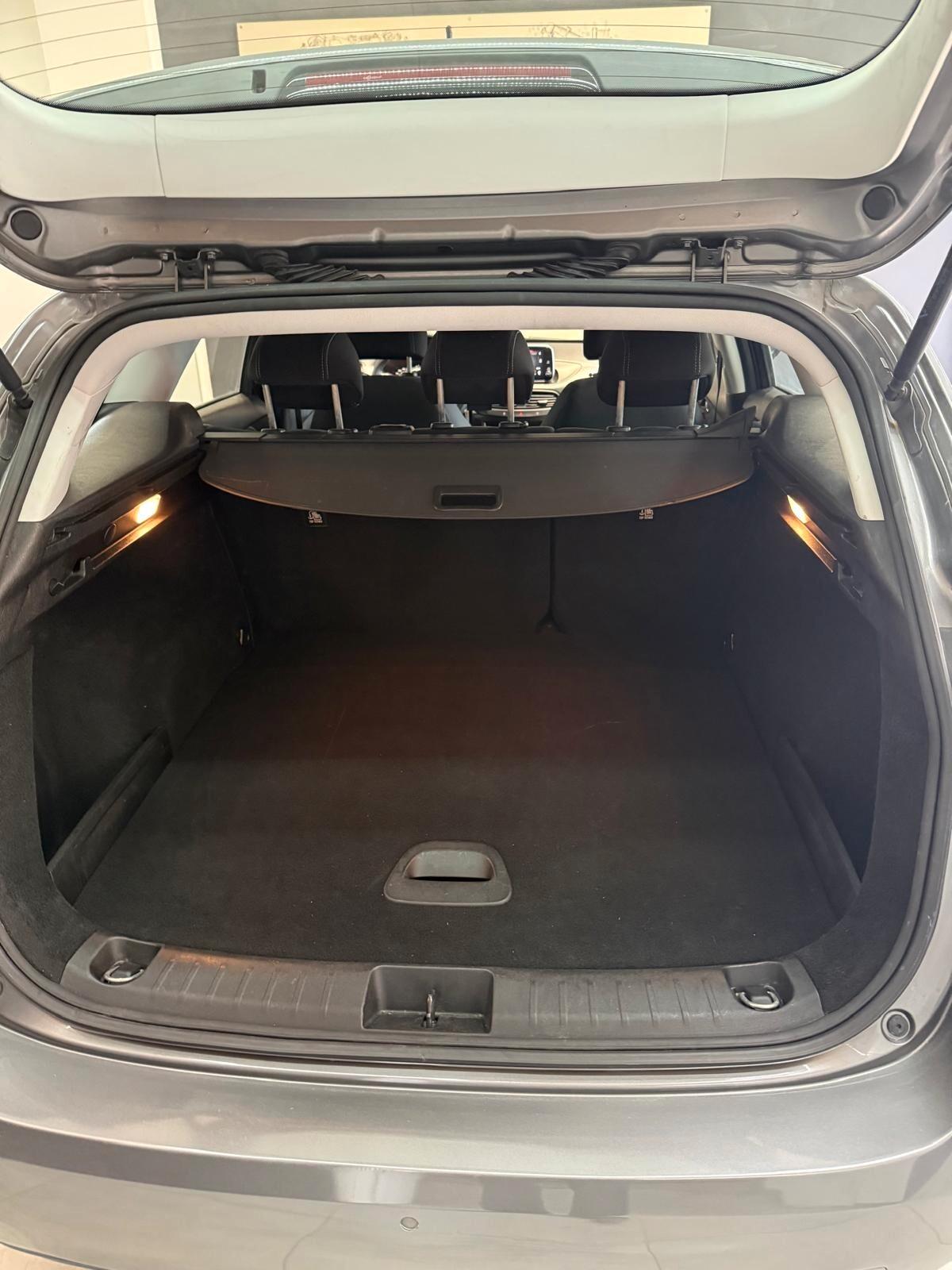 Fiat Tipo 1.6 Mjt S&S SW Lounge 120CV