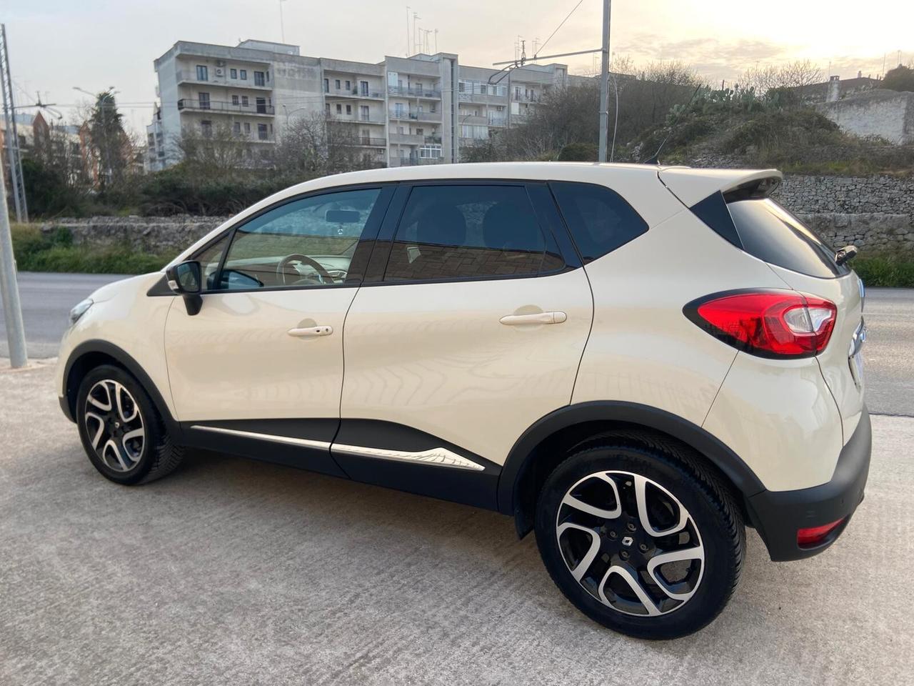 Renault Captur 1.5 dCi 8V 90 CV EDC Start&Stop Excite Soli 117mila km