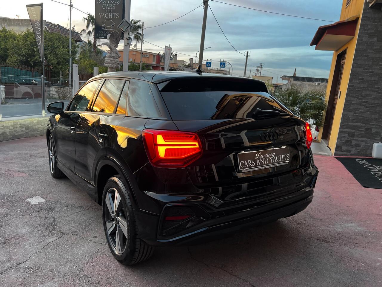 Audi Q2 30 TDI S Tronic 2XS Line -2024-TOTAL BLACK