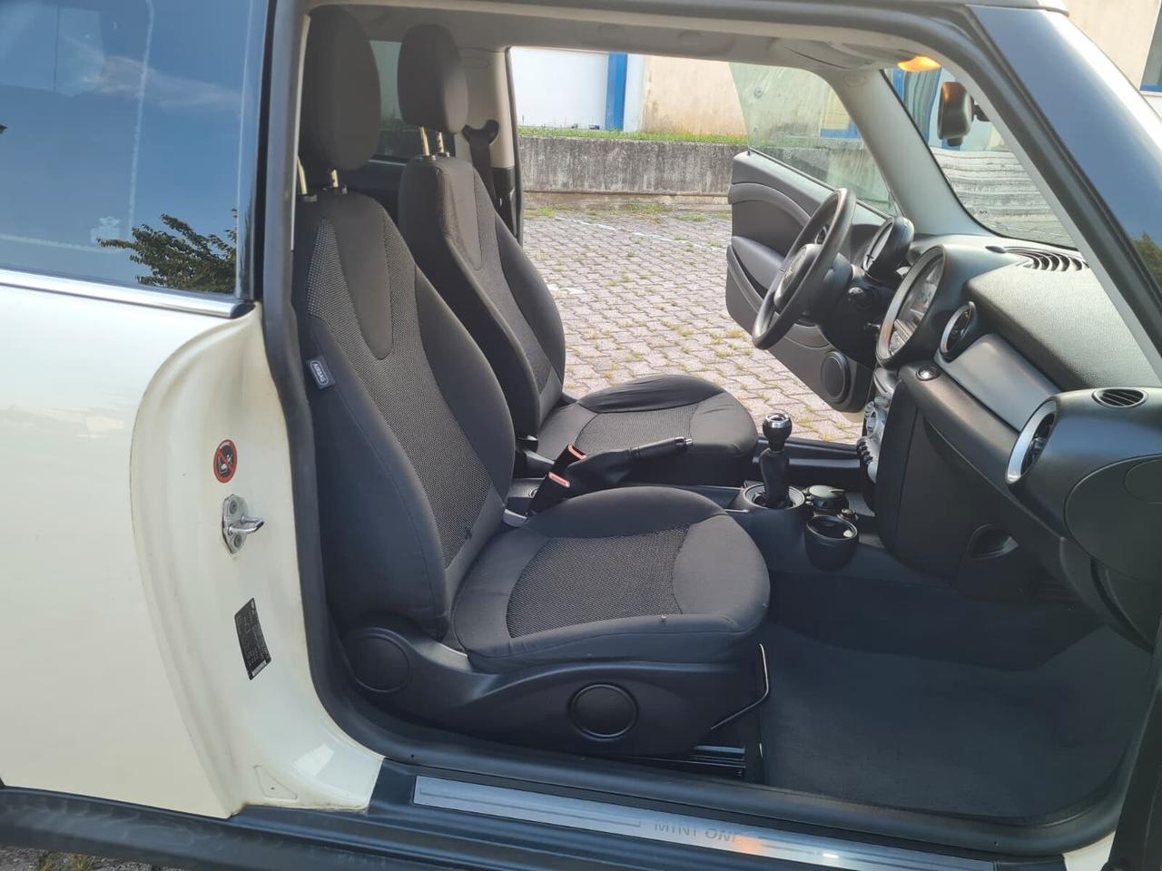 Mini One 1.4i 16V Ray OK NEOPATENTATI