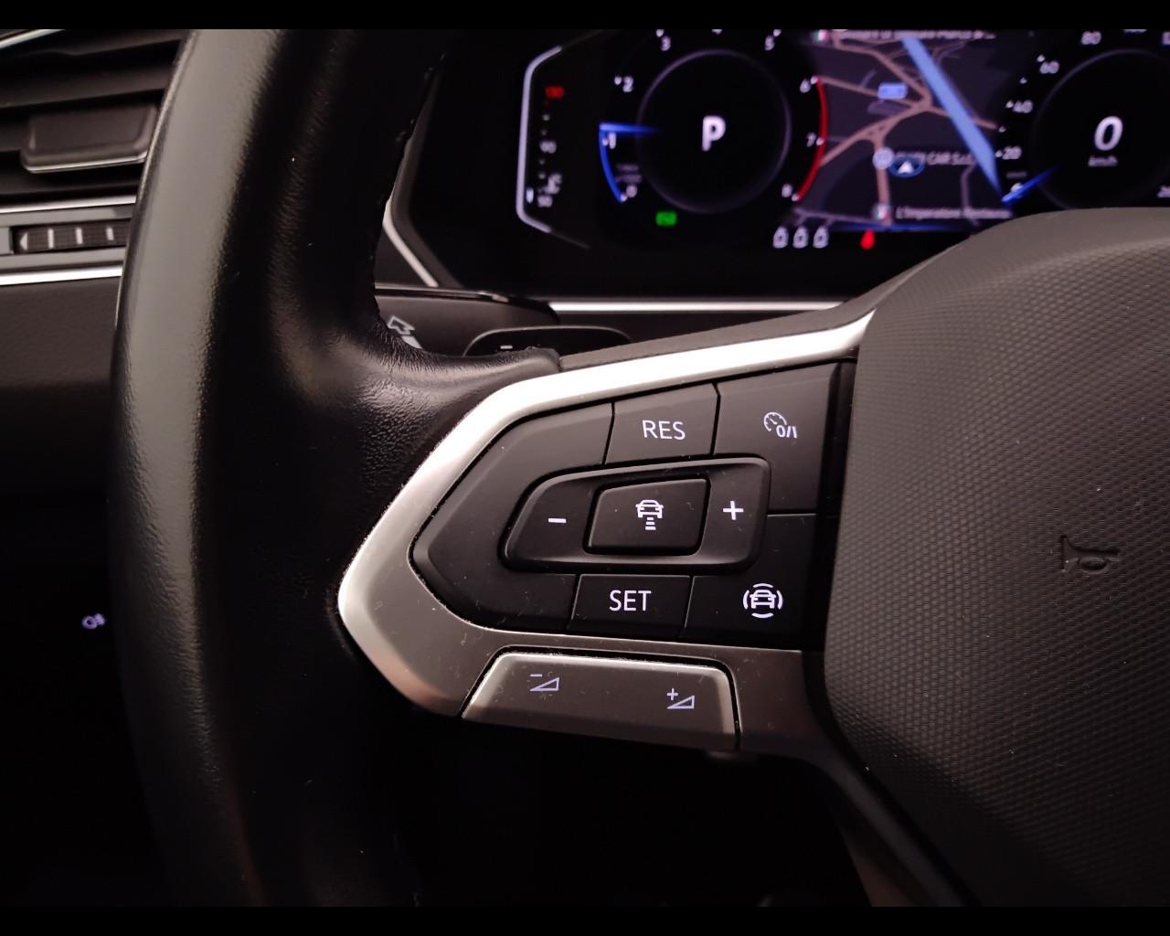 VOLKSWAGEN Tiguan II 2021 - Tiguan 1.5 tsi Life 150cv dsg