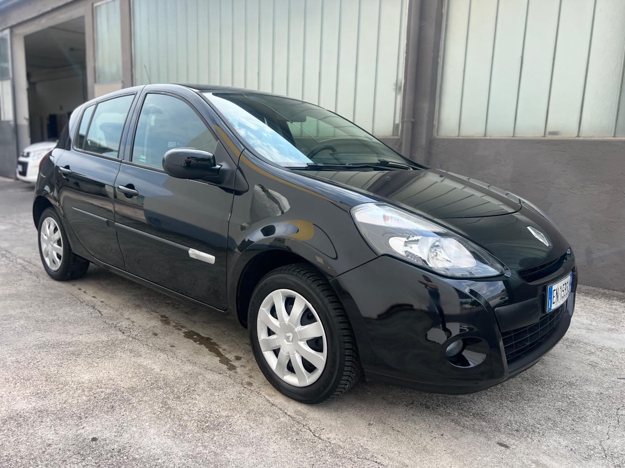 Renault Clio 1.2 GPL - ANCHE PER NEOPATENTATI