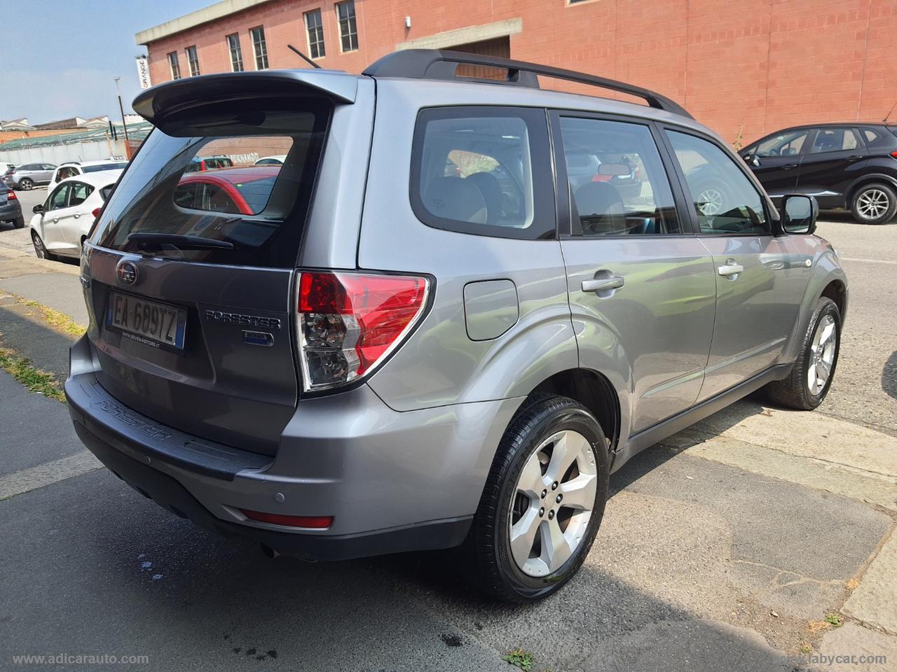 SUBARU Forester 2.0D
