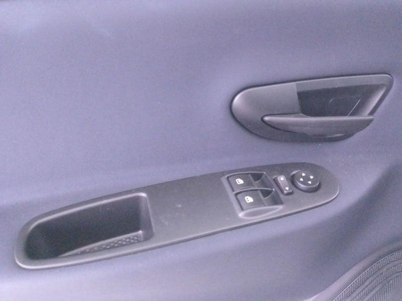 Lancia Ypsilon 1.0 firefly hybrid Gold s&s 70cv