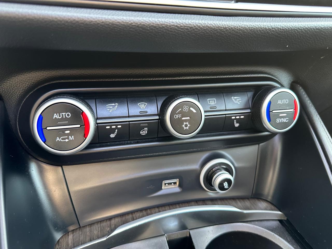 Alfa Romeo Stelvio 2.2 Turbodiesel 210 CV AT8 Q4 Executive Sport Edition (Solo per commercianti)