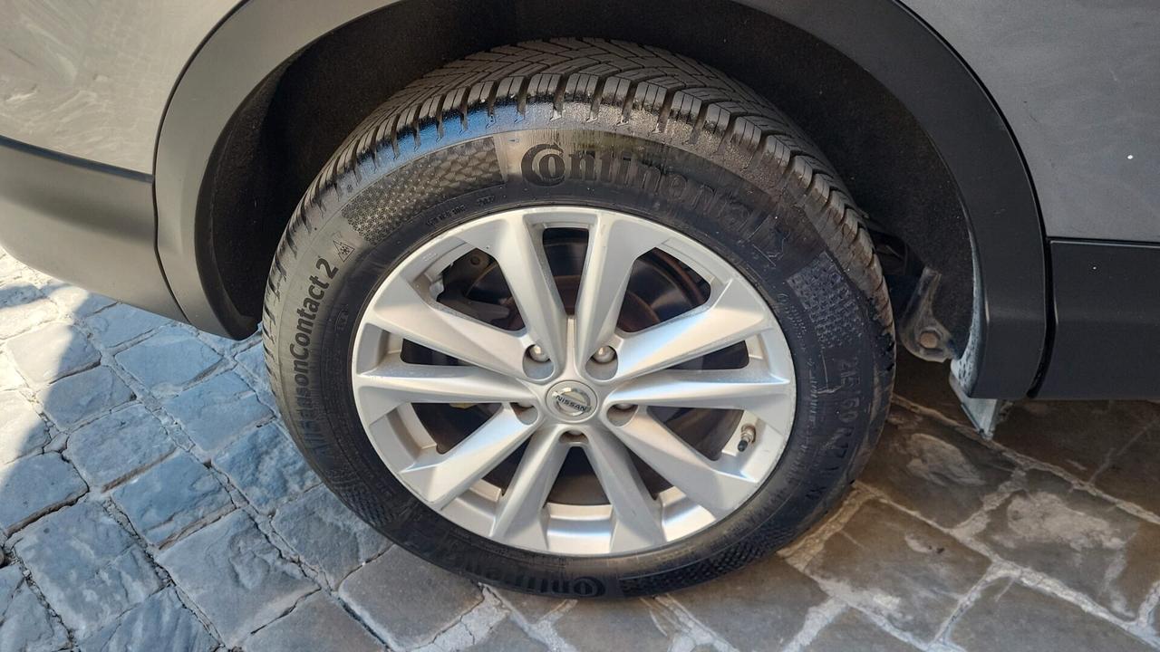 Nissan Qashqai 1,5 dCi-UNICO PROPR-NAVI-TELECAMERA
