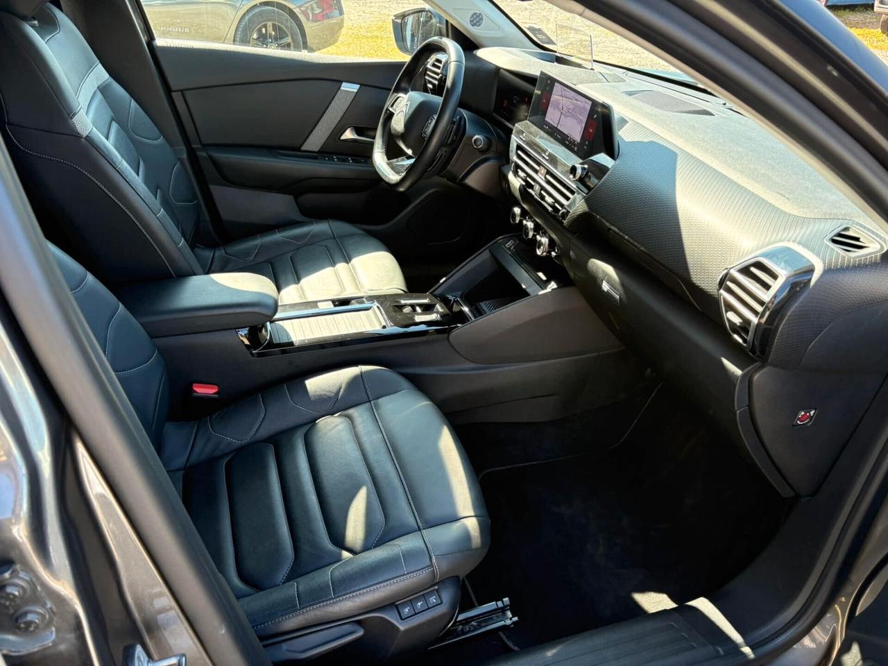Citroen C4 PureTech 1.2 SHINE 131CV EAT8 PER NEOPATENTATI