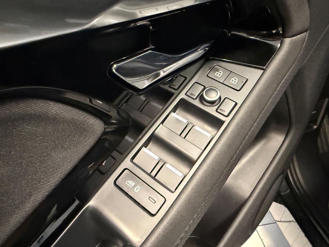 Land Rover Range Evoque 2.0D I4 163 CV AWD Auto R-Dynamic S