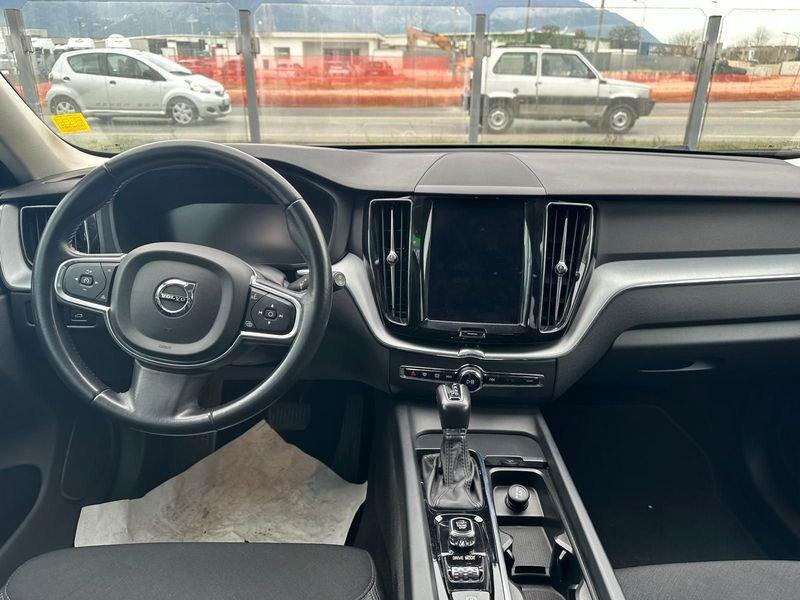 Volvo XC60 II 2018 2.0 d4 Business awd geartronic