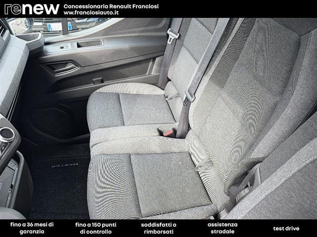 RENAULT Master T35 2.0 blue dci 150cv L2H2