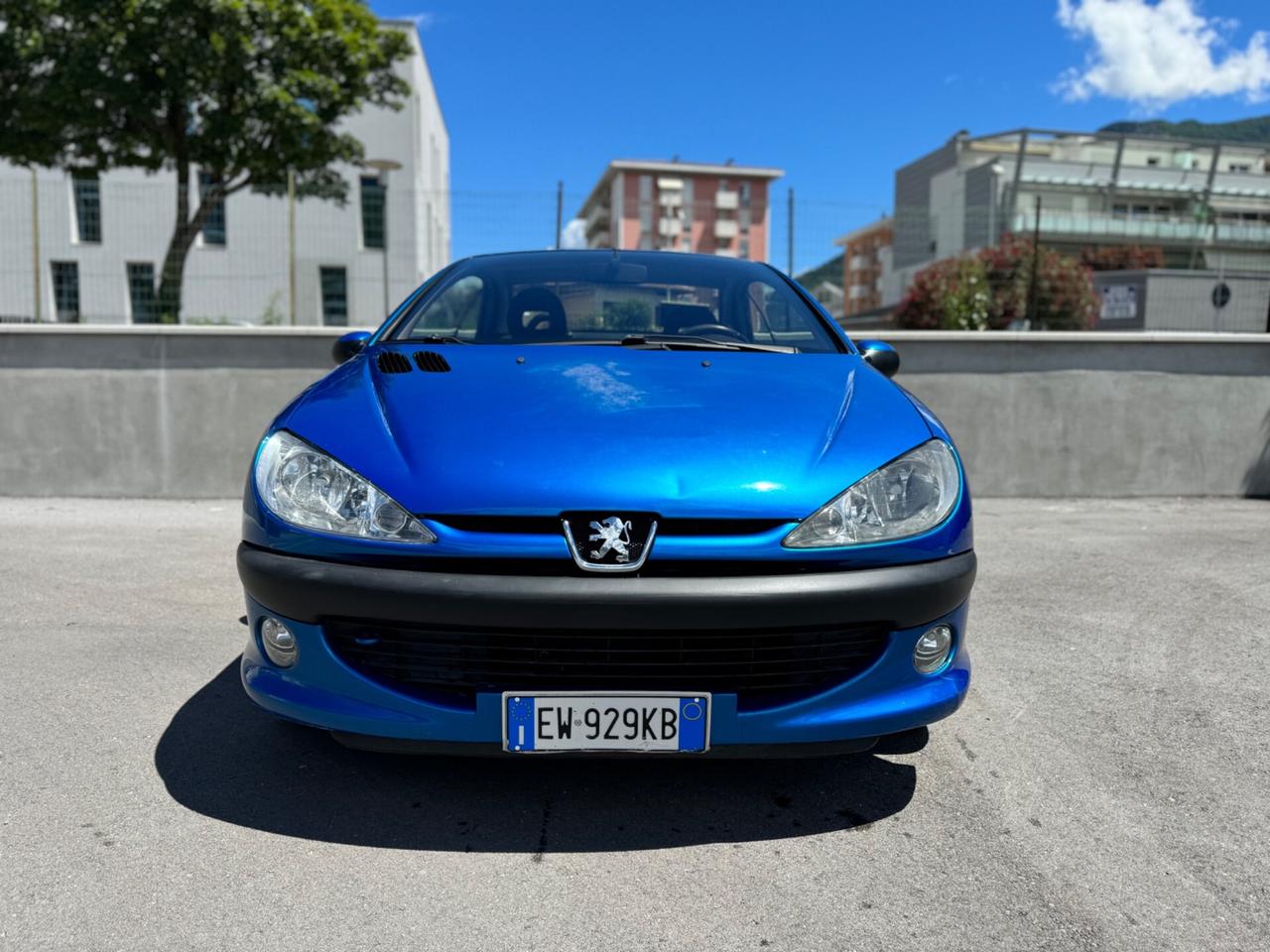 Peugeot 206 CABRIOLET 1.6 16V