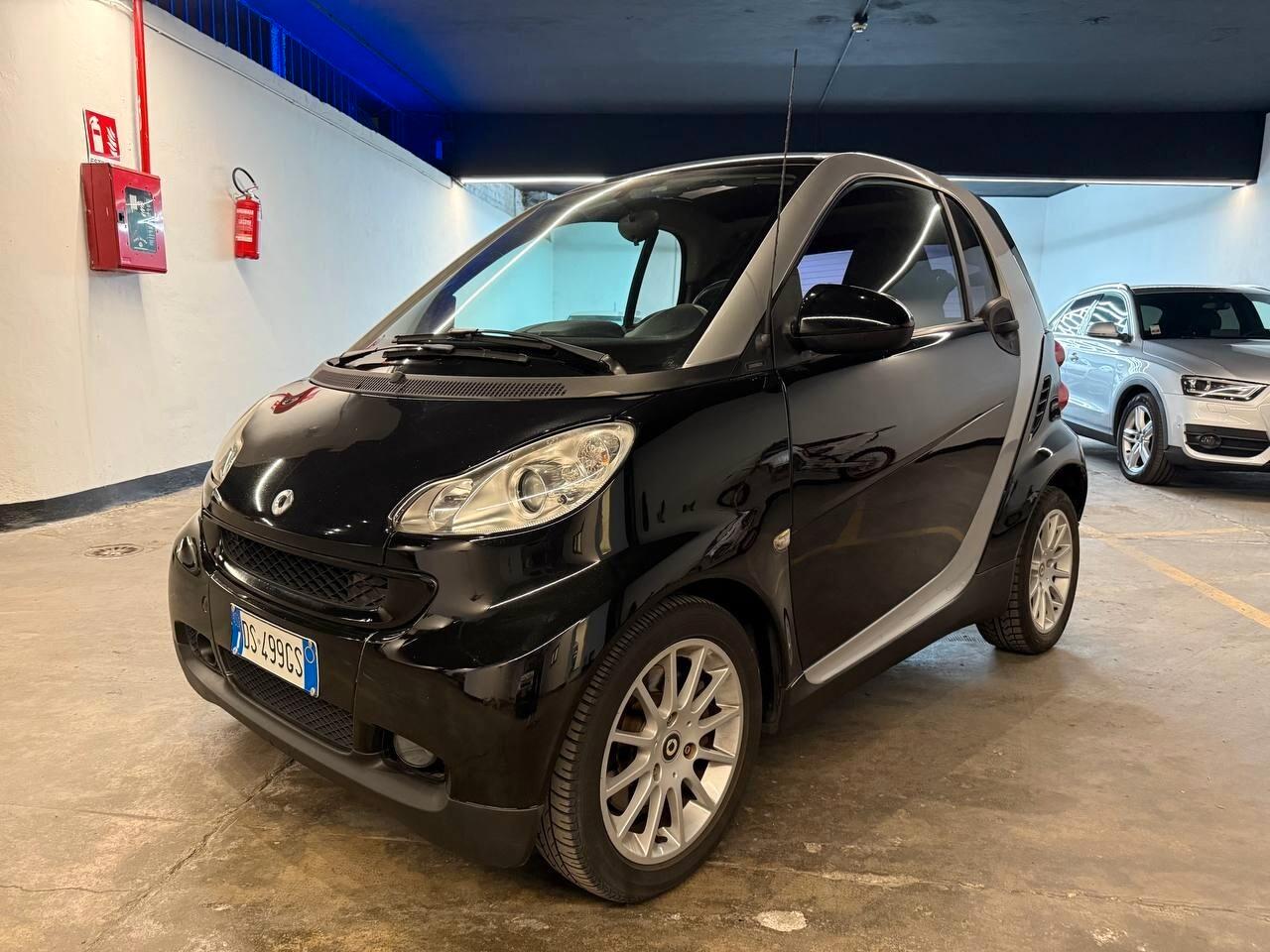 Smart ForTwo 1000 52 kW coupé passion