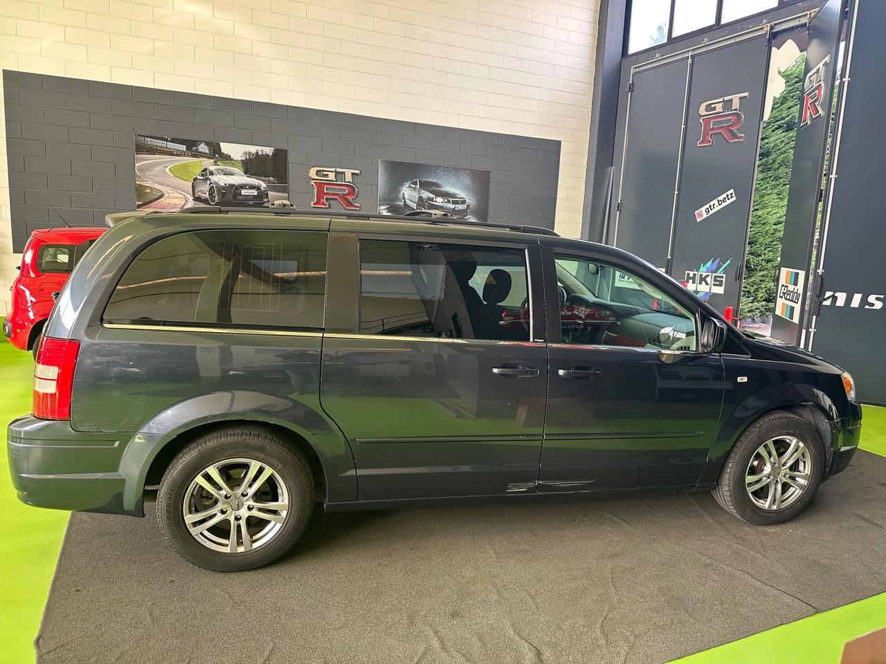 Chrysler Grand Voyager 2.8 CRD 163cv Limited - 7 POSTI-