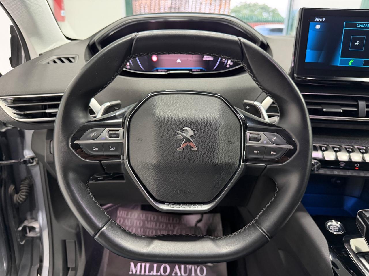 Peugeot 3008 BlueHDi 1.5cc 130cv S&S EAT8 Allure Pack