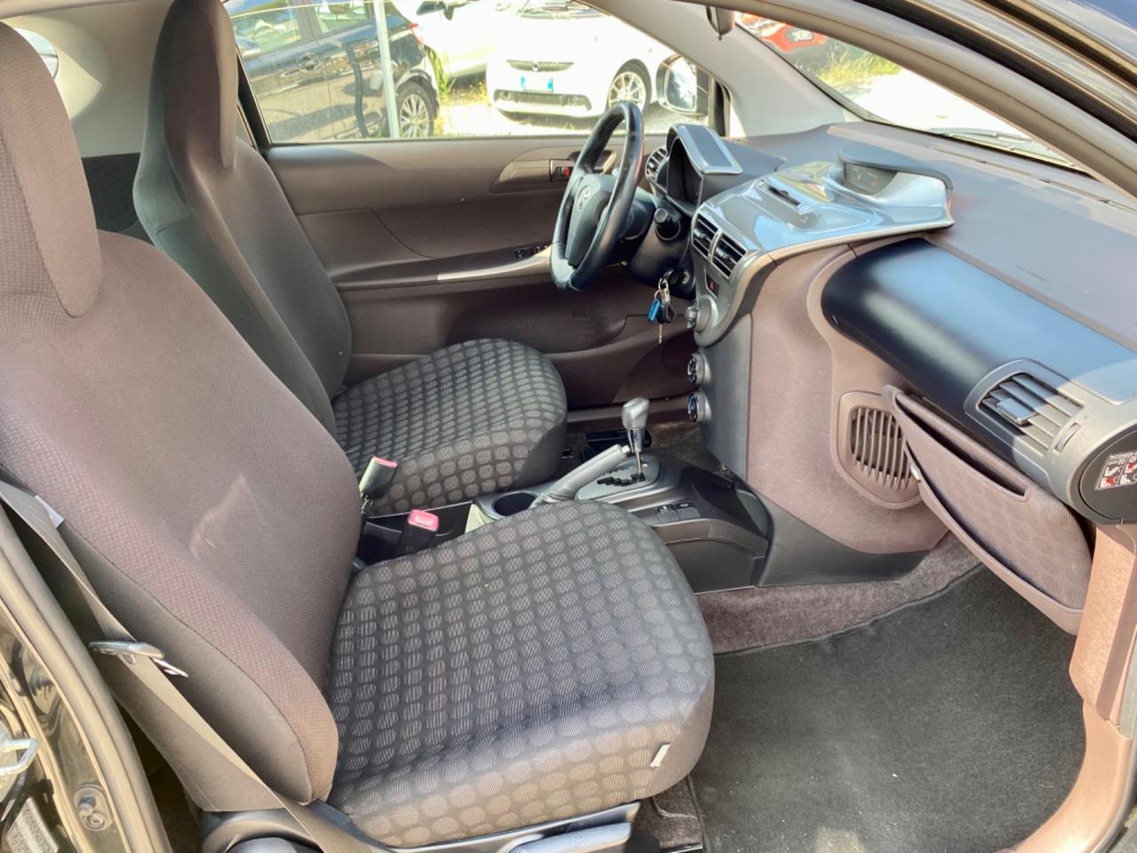 Toyota iQ 1.0 Multidrive