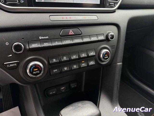 KIA Sportage mhev mild hybrid dct TELECAMERA CARPLAY IVA ESP.