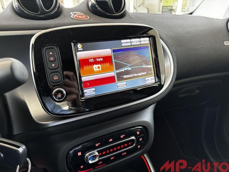 smart fortwo EQ tua a 247,00 euro al mese