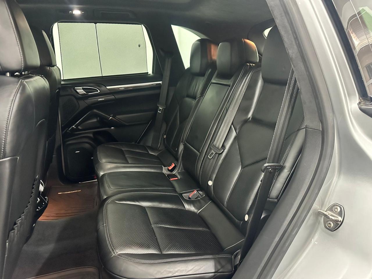 Porsche Cayenne 4.8 GTS