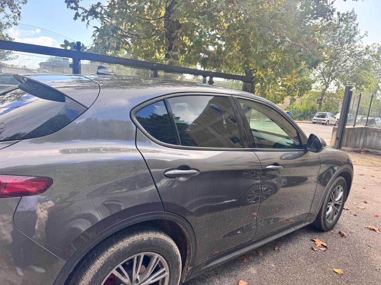 Alfa Romeo Stelvio 2.2 Turbodiesel 190 CV AT8 Q4 Business