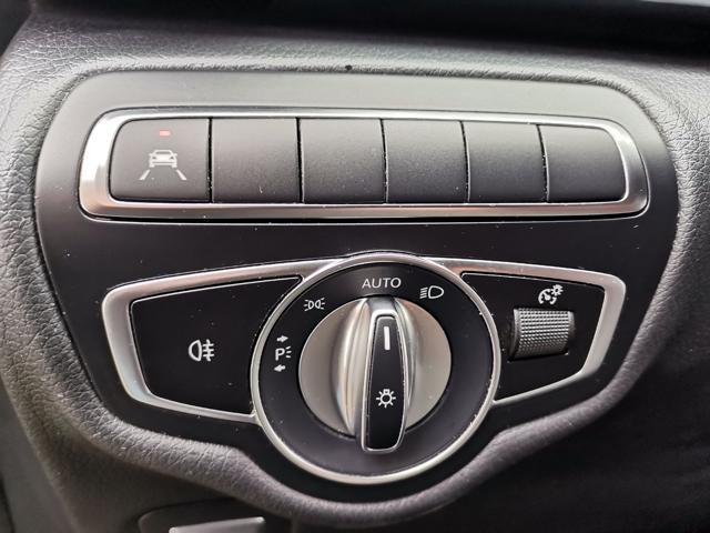 MERCEDES-BENZ V 220 d Automatic Exclusive Long