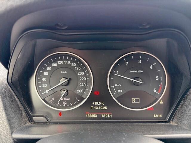 Bmw 118 118d 5p. Unique