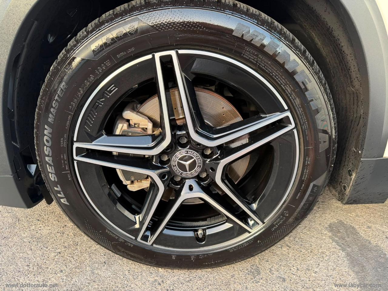 MERCEDES-BENZ GLA 200 d Automatic 4Matic Premium