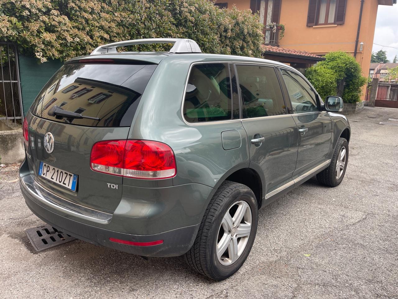 Volkswagen Touareg 2.5 R5 TDI