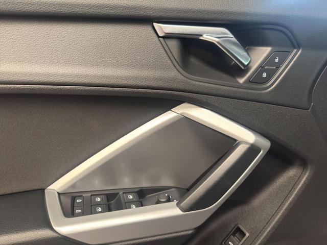 AUDI Q3 SPB 35 TFSI S tronic Business Plus