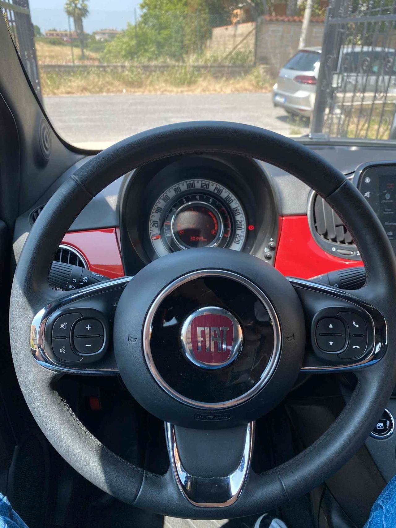 Fiat 500 1.0 Hybrid Red Lounge Ok Neop.