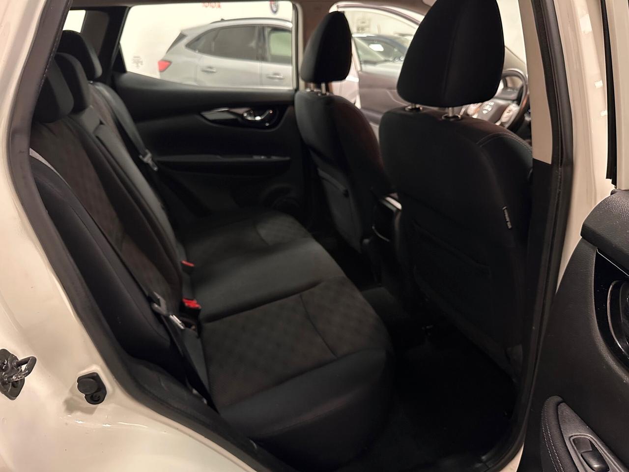 NISSAN QASHQAI 1.5 DCI