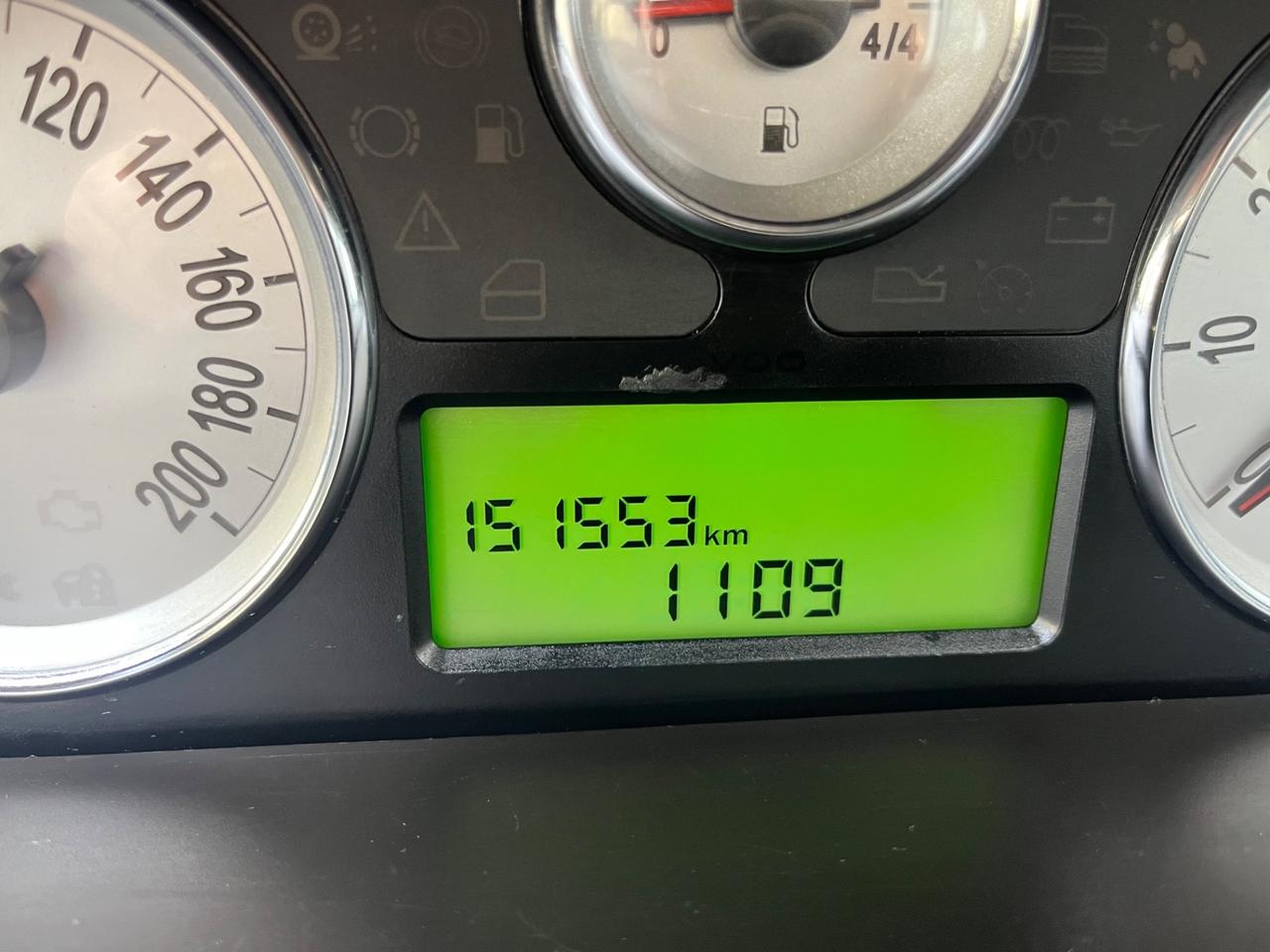 Lancia Ypsilon 1.4 16V Platino