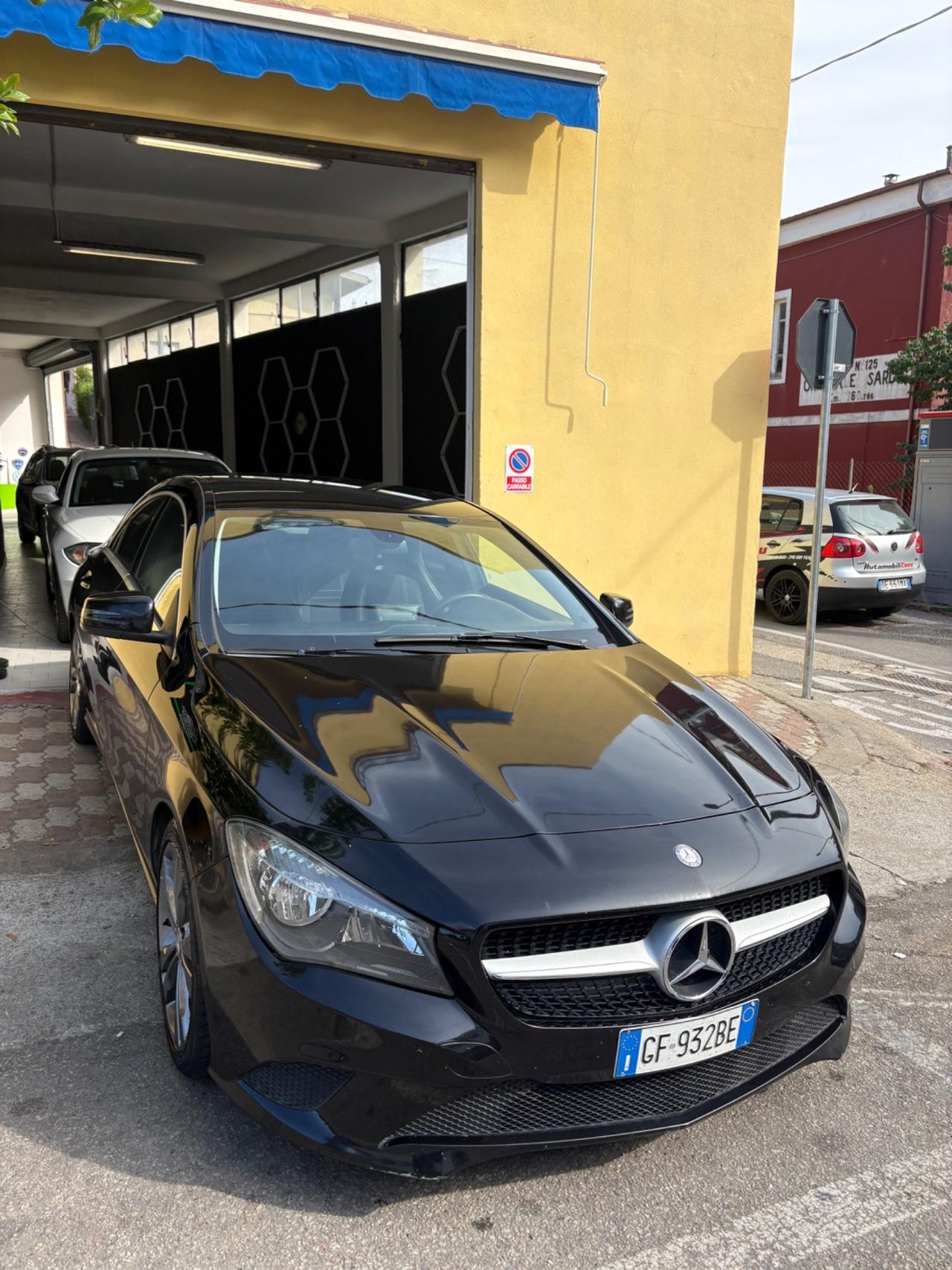 Mercedes-benz CLA 200 180 d Executive