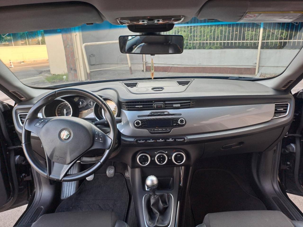 Alfa Romeo Giulietta 1.6 JTDm-2 105 CV Distinctive