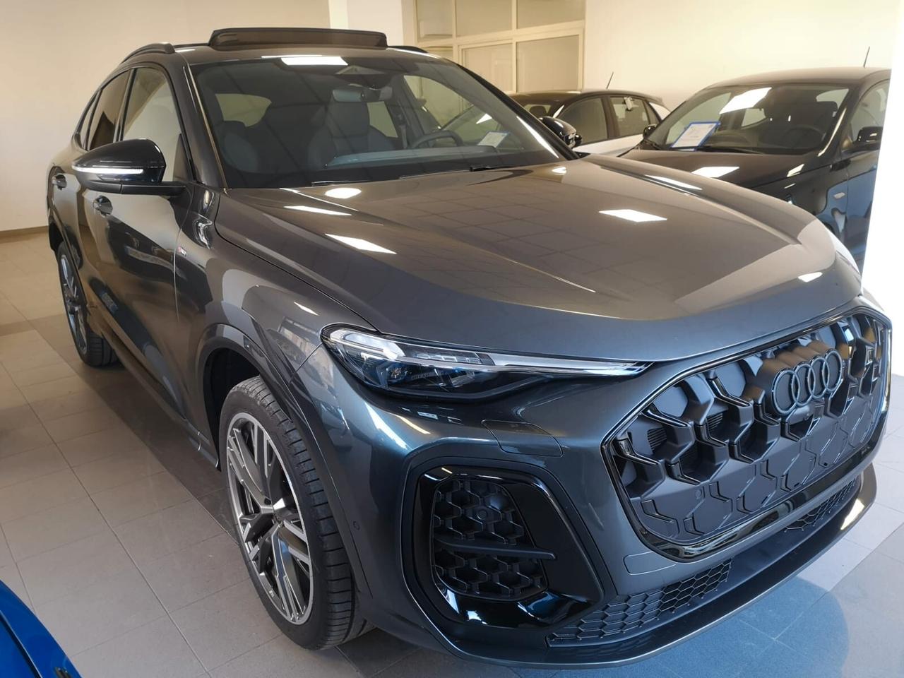 AUDI Q5 Sportback 40 TDI quattro S-tronic S-line 2025