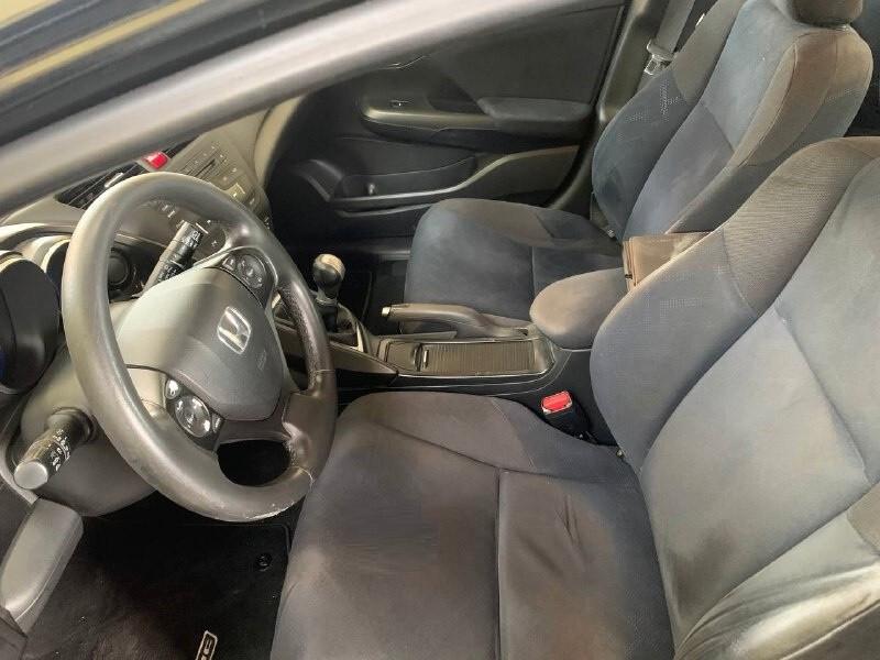 Honda Civic 1.4 i-VTEC Sport